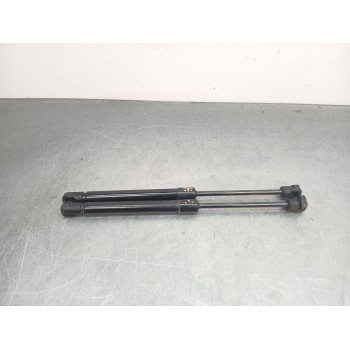 Recambio de amortiguadores capo para omoda 5 referencia OEM IAM 554001727aa  