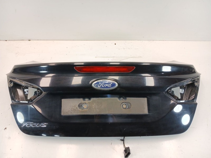 Recambio de tapa maletero para ford focus iii sedán 1.6 tdci referencia OEM IAM 1796141  
