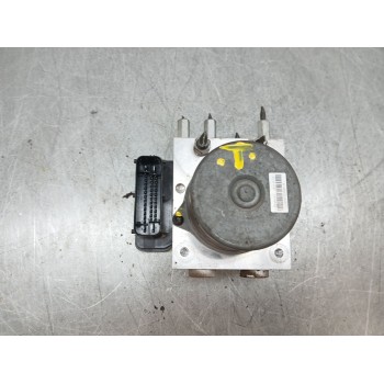 Recambio de abs para ssangyong korando limited 4x2 referencia OEM IAM 4892034300  