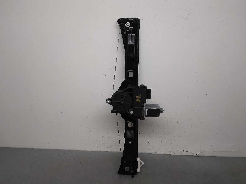 Recambio de elevalunas delantero derecho para fiat qubo (300) dynamic referencia OEM IAM 1137328451 ELÉCTRICO 6 PINES