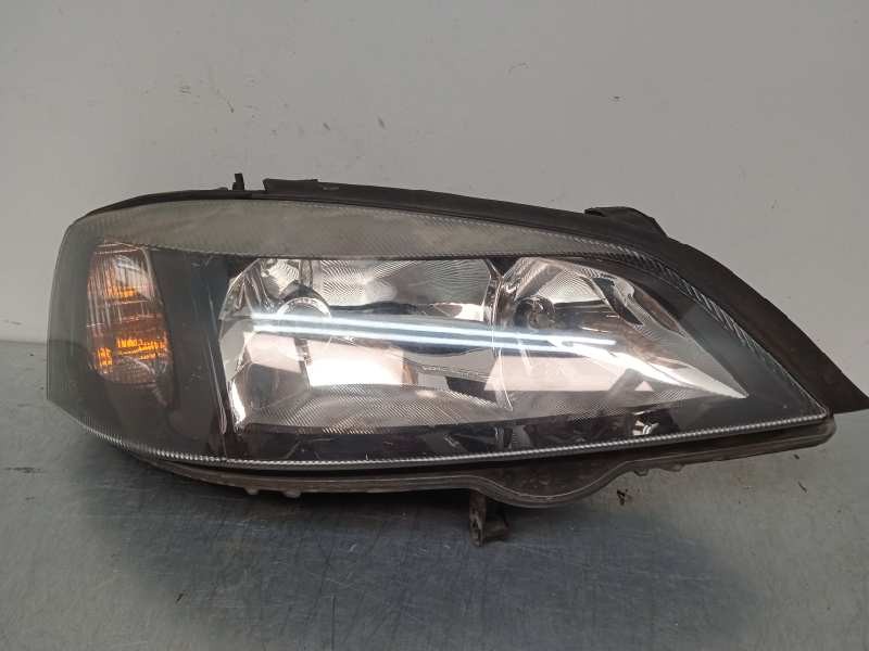 Recambio de faro derecho para opel astra g berlina comfort referencia OEM IAM 13132460  