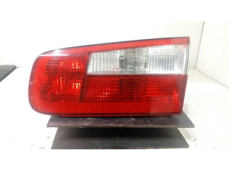 Recambio de piloto trasero derecho interior para renault laguna ii (bg0) 1.9 dci diesel referencia OEM IAM 8200002476  