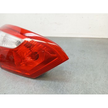 Recambio de piloto trasero izquierdo interior para ford focus iii sedán 1.6 tdci referencia OEM IAM BM5113A603AC  