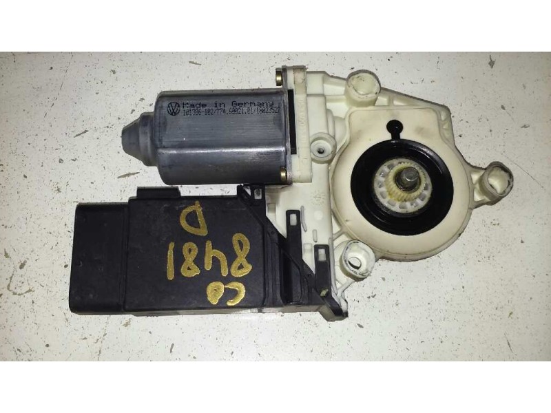 Recambio de motor elevalunas delantero derecho para seat leon (1m1) signo referencia OEM IAM 10541301  