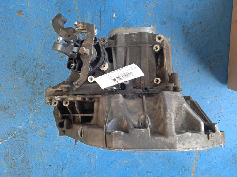 Recambio de caja casco para renault kangoo profesional referencia OEM IAM JR5156 CASCO 