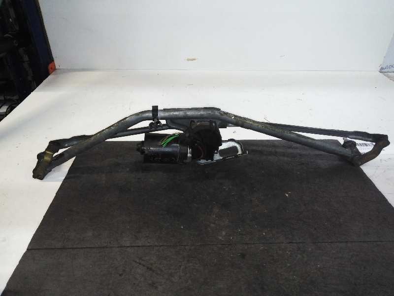 Recambio de motor limpia delantero para volkswagen t4 transporter/furgoneta (mod. 1991) referencia OEM IAM 0390241163  