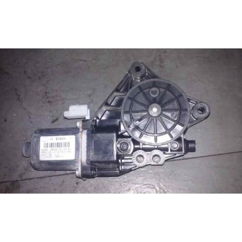 Recambio de motor elevalunas delantero derecho para hyundai i30 classic referencia OEM IAM 824502R000  
