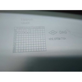 Recambio de guantera para renault captur zen referencia OEM IAM 134400  