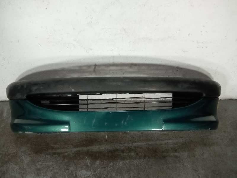 Recambio de paragolpes delantero para peugeot 206 berlina xr referencia OEM IAM  SIN ANTINIEBLA VERDE