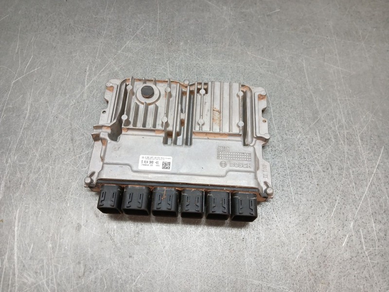 Recambio de centralita motor uce para bmw 1 (f40) 116 d referencia OEM IAM 0281037135 5A149A901 