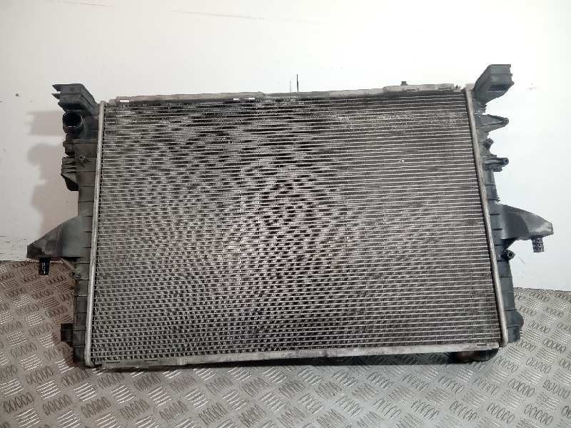 Recambio de radiador agua para volkswagen t5 transporter (7e) kombi referencia OEM IAM 7E0121253A  