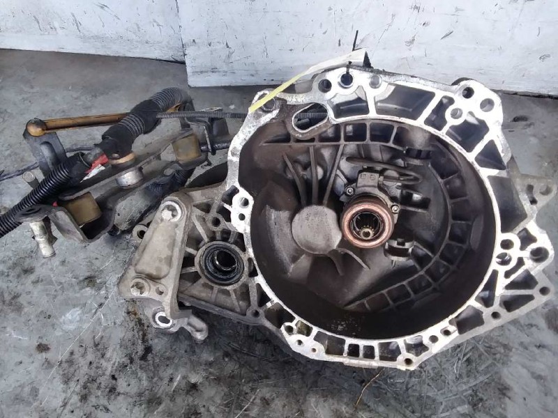 Recambio de caja cambios para opel corsa d ´´111 years´´ referencia OEM IAM   