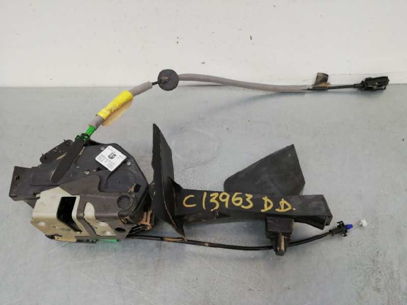 Recambio de cerradura puerta delantera derecha para ford kuga (cbs) titanium referencia OEM IAM 2066073 BM5AA21812BF 4 PINS