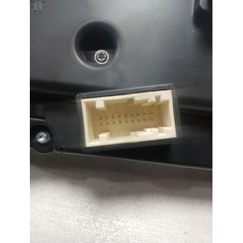 Recambio de cuadro instrumentos para peugeot 208 (p2) active referencia OEM IAM 9836056380 9836056380 