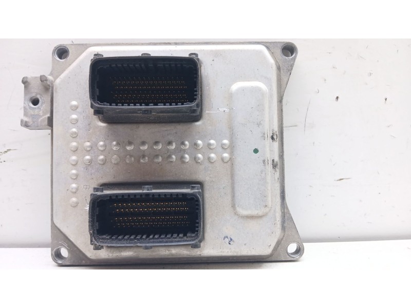 Recambio de centralita motor uce para opel astra twin top 1.8 16v referencia OEM IAM 12992406 5WK9395 7032009501