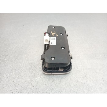 Recambio de luz interior para omoda 5 referencia OEM IAM 605000745aa  