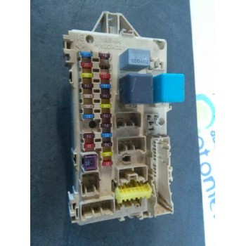 CAJA RELES / FUSIBLES 892210F010 