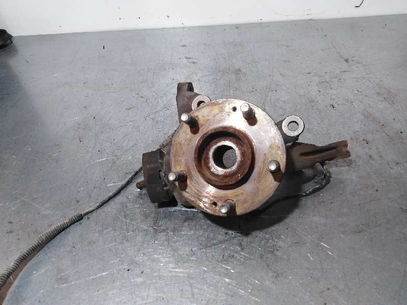 Recambio de mangueta delantera derecha para hyundai i30 classic referencia OEM IAM  ABS 