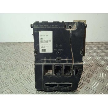 CAJA RELES / FUSIBLES 8200525383 8200440590A