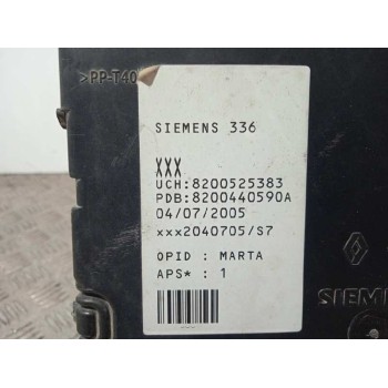 Recambio de caja reles / fusibles para renault megane ii berlina 5p authentique referencia OEM IAM 8200525383  8200440590A