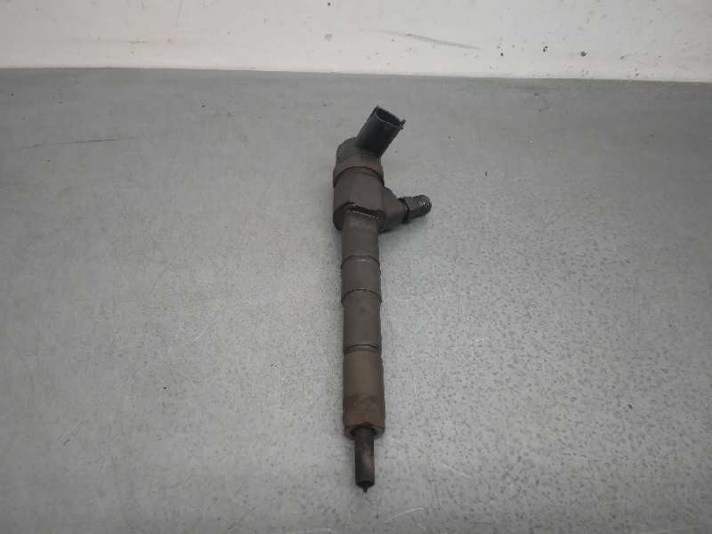 Recambio de inyector para opel insignia berlina 2.0 cdti cat referencia OEM IAM 0445110327  