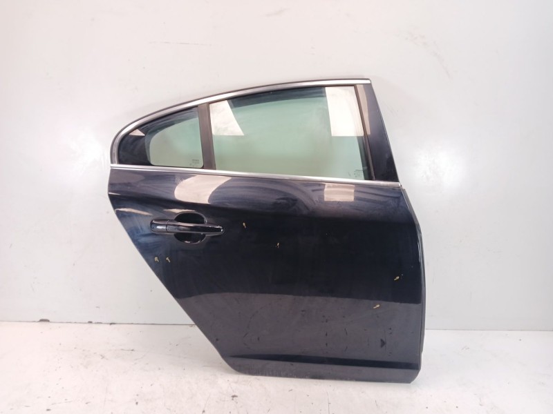 Recambio de puerta trasera derecha para volvo s60 ii (134) d3 referencia OEM IAM 31371044 / 32291069 31402481 