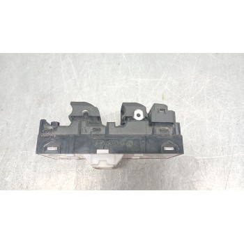 Recambio de mando elevalunas delantero izquierdo para kia xceed (cd) 1.6 gdi hybrid referencia OEM IAM 93571J7000 93570j7100 