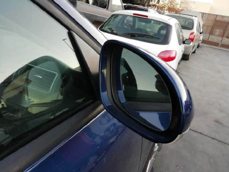 Recambio de retrovisor derecho para volkswagen passat berlina (3c2) edition plus referencia OEM IAM   6 CABLES