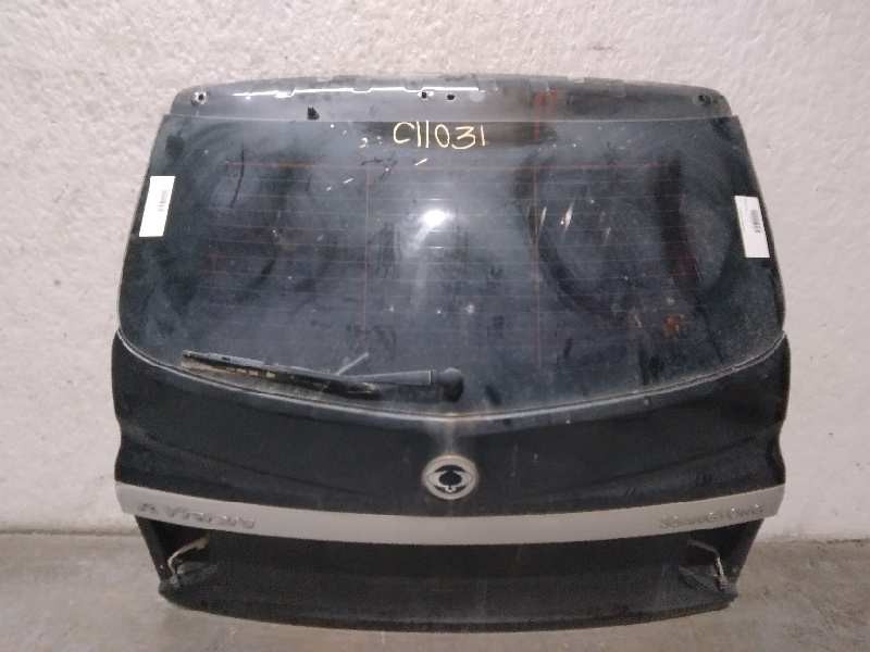 Recambio de porton trasero para ssangyong kyron 2.0 referencia OEM IAM 6401109300 NEGRO 6401109300