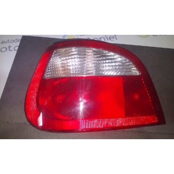 PILOTO TRASERO IZQUIERDO 