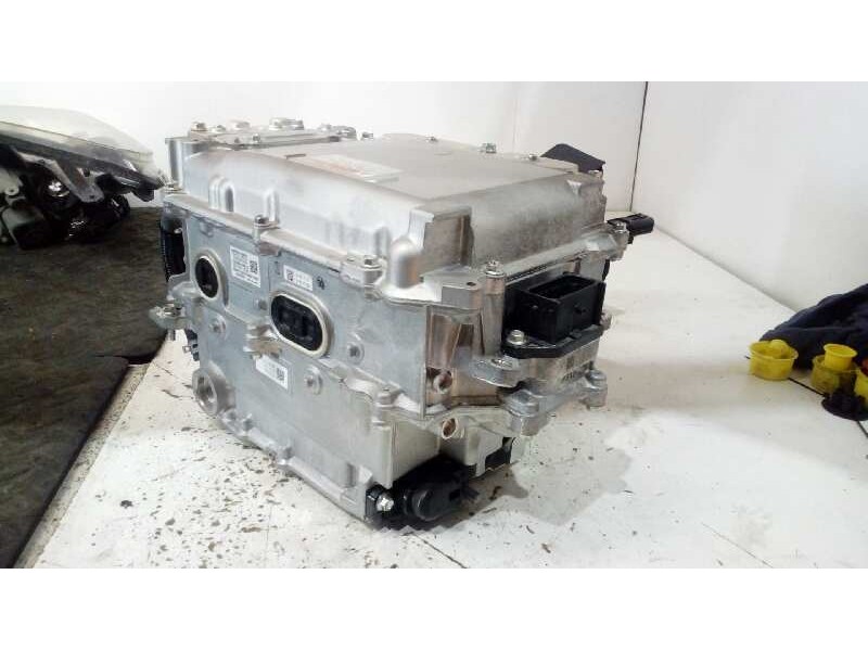 Recambio de modulo electronico para lexus is 300h referencia OEM IAM G920053012 33.000KM 2321001230