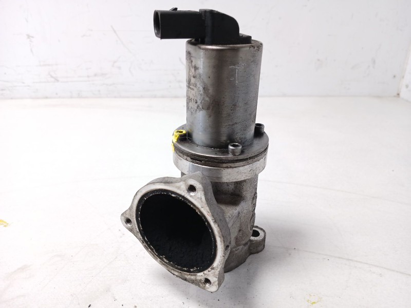 Recambio de valvula egr para kia cee´d emotion referencia OEM IAM 2841027410  2 pins