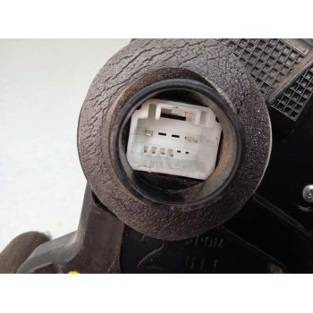 Recambio de cerradura puerta delantera izquierda para toyota auris business referencia OEM IAM 6904002210  6 PINS