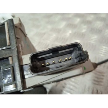 Recambio de cerradura puerta trasera derecha para peugeot 208 allure referencia OEM IAM 9688080980  6 PINS