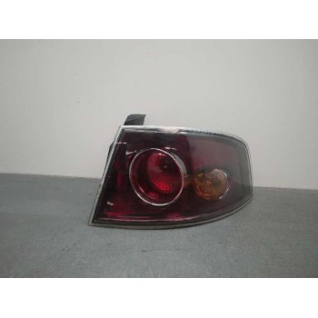 PILOTO TRASERO DERECHO 6L6945096C GOLPEADO 