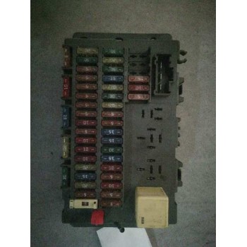 CAJA RELES / FUSIBLES 518174503 142123030999 