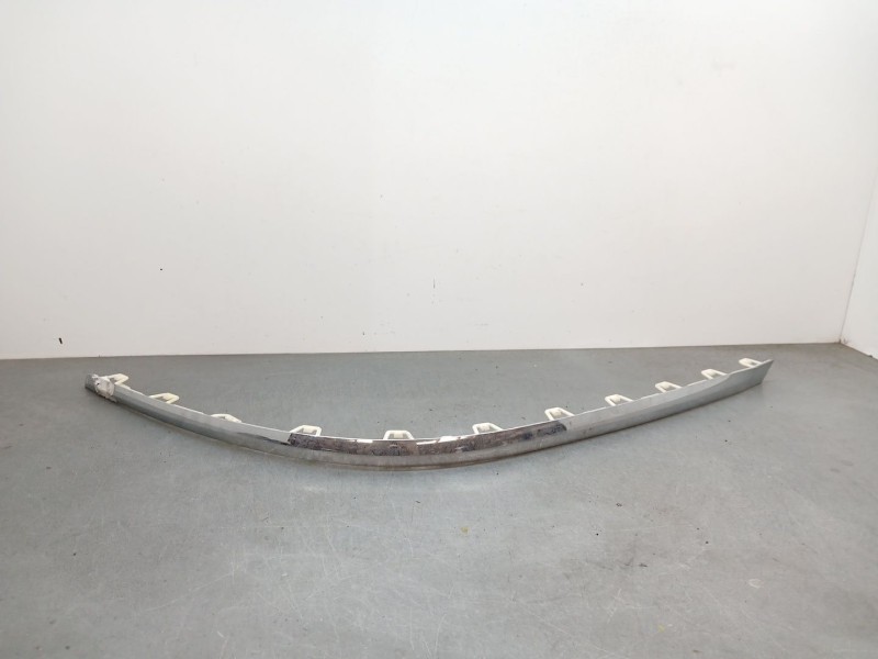 Recambio de molduras traseras para bentley flying spur (zg2_) 6.0 w12 tsi 4wd (zg21bb) referencia OEM IAM 3SE807472  