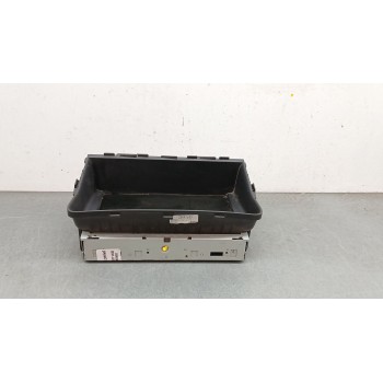 Recambio de pantalla multifuncion para chevrolet cruze (j300) 2.0 cdi referencia OEM IAM 20935346 14799430 