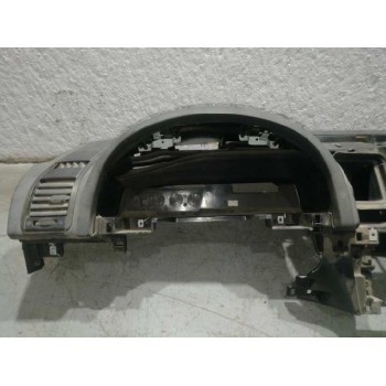 Recambio de salpicadero para ssangyong rexton referencia OEM IAM 7651808000 TOCADO 