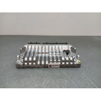 Recambio de centralita motor uce para lexus is iii (_e3_) 300h (ave30_) referencia OEM IAM 8966153p70  2755006692