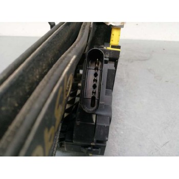 Recambio de cerradura puerta trasera derecha para ford kuga (cbs) titanium referencia OEM IAM 2099457 BM5AA26412AF 4 PINS