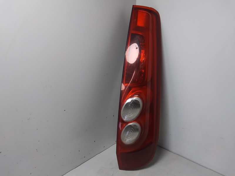 Recambio de piloto trasero derecho para ford fiesta (cbk) ambiente referencia OEM IAM  2 SERIE 3 PUERTAS