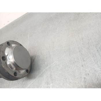 Recambio de transmision trasera derecha para porsche cayenne (9pa) 3.2 referencia OEM IAM 95533202401 7l0501201 