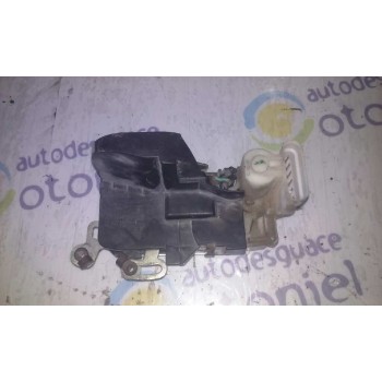 CERRADURA PUERTA DELANTERA DERECHA 0046800415 5P 6PIN