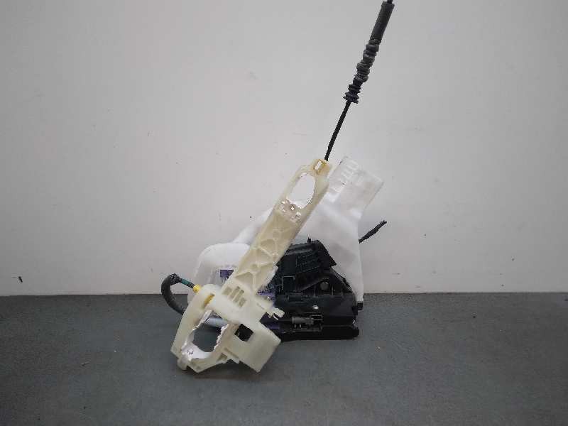 Recambio de cerradura puerta trasera derecha para hyundai i30 (pd) klass referencia OEM IAM 81420G3010 5 CABLES 