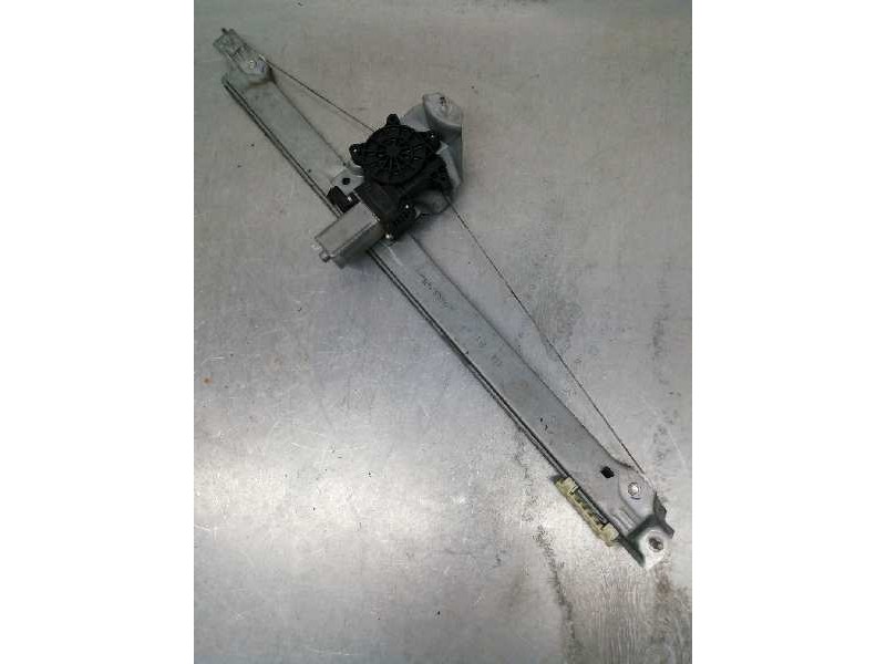 Recambio de elevalunas delantero derecho para fiat talento kombi (296) referencia OEM IAM 807207538R 93867657 2 PINS