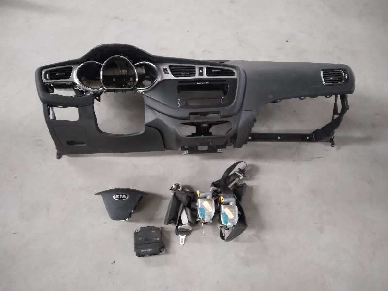 Recambio de kit airbag para kia pro_cee´d ( ) drive referencia OEM IAM 84730A2000 95910A2320 