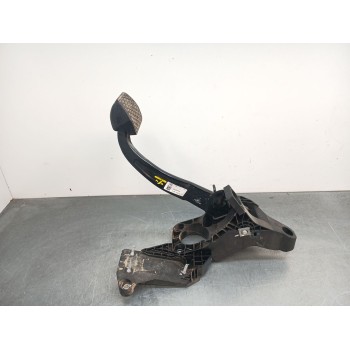Recambio de pedal freno para omoda 5 referencia OEM IAM 204000920aa  