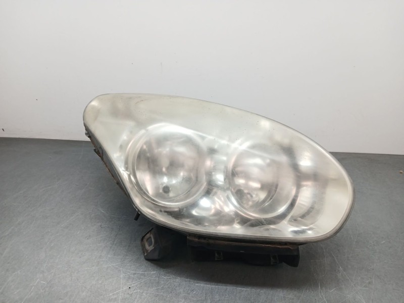 Recambio de faro derecho para opel combo furgoneta/monovolumen (x12) 1.3 cdti (b05) referencia OEM IAM 51909054  