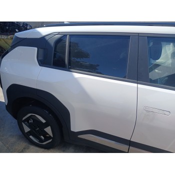 Recambio de puerta trasera derecha para kia ev3 referencia OEM IAM 77004EV000  